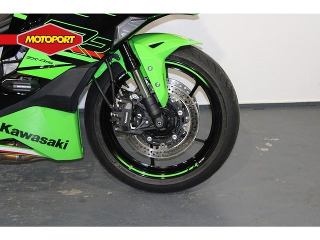 kawasaki - ninja-zx-4rr