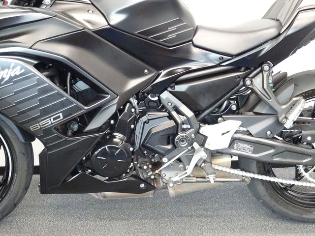kawasaki - ninja-650