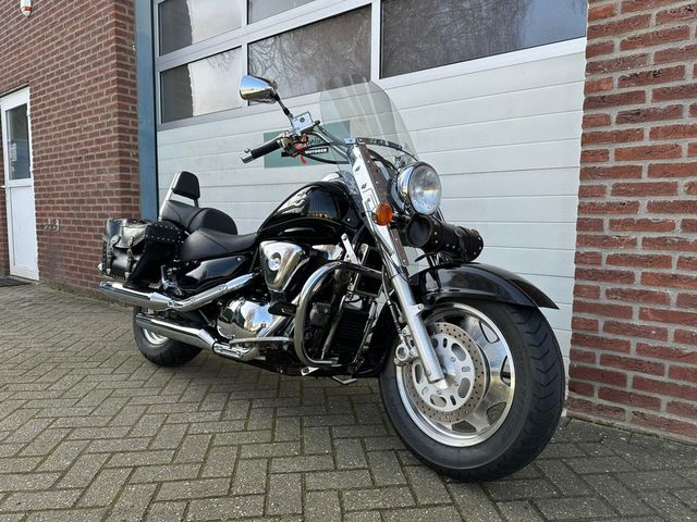 suzuki - vl-1500-lc-intruder