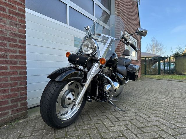 suzuki - vl-1500-lc-intruder