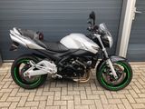 SUZUKI GSR 600