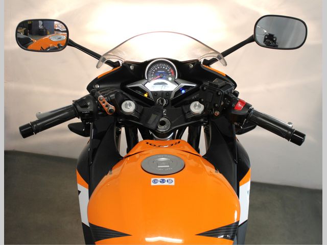 honda - cbr-250-r-c-abs
