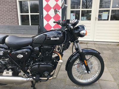 BENELLI IMPERIALE 400 – foto 4