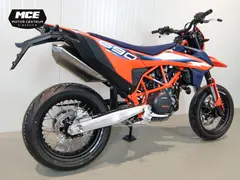 KTM 690 SMC R 2026 nieuw – foto 2 van 15