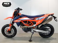 KTM 690 SMC R 2026 nieuw – foto 8 van 15
