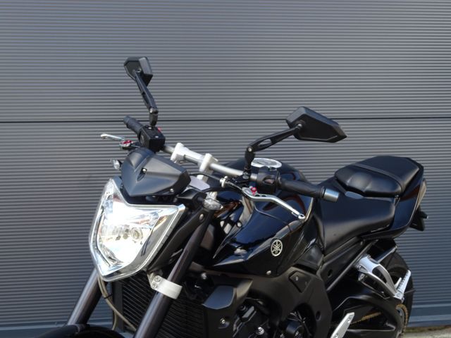 yamaha - fz-1