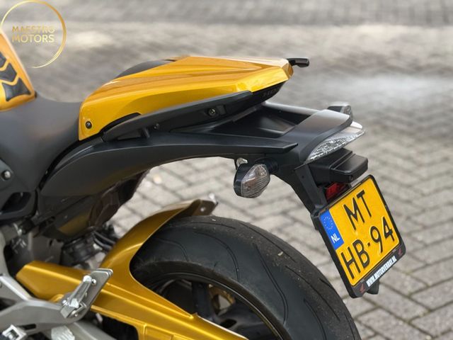 honda - cb-600-f-hornet-c-abs