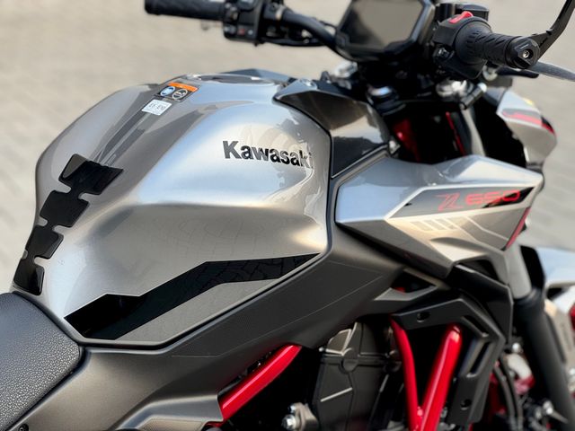 kawasaki - z650-abs