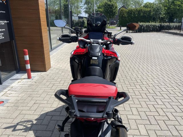 ducati - multistrada-v4-pikes-peak