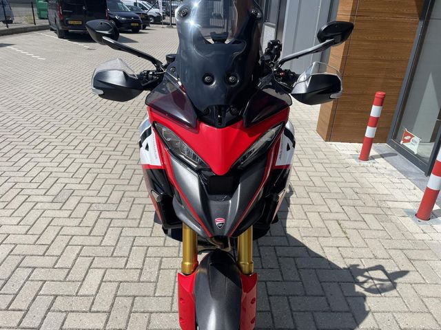 ducati - multistrada-v4-pikes-peak