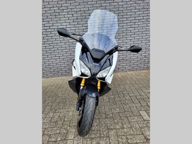 honda - nss-750-forza