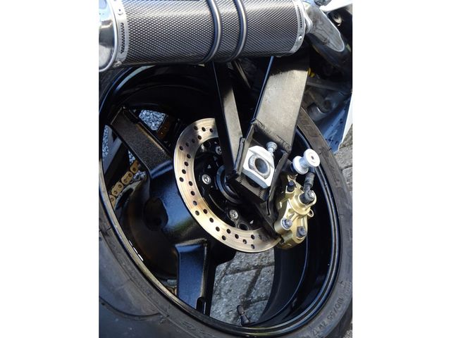 suzuki - gsx-r-600
