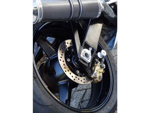 suzuki - gsx-r-600