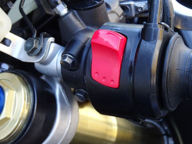 suzuki - gsx-r-600