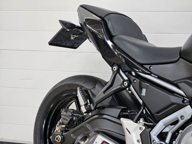 kawasaki - z650