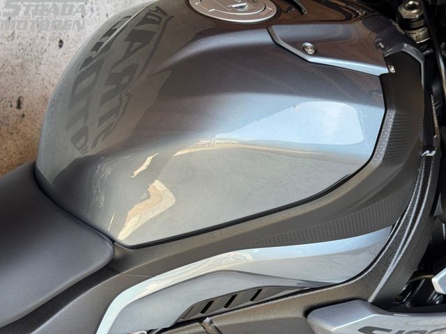 bmw - s-1000-r