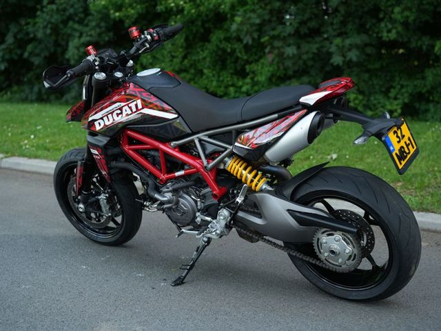 ducati - hypermotard-950