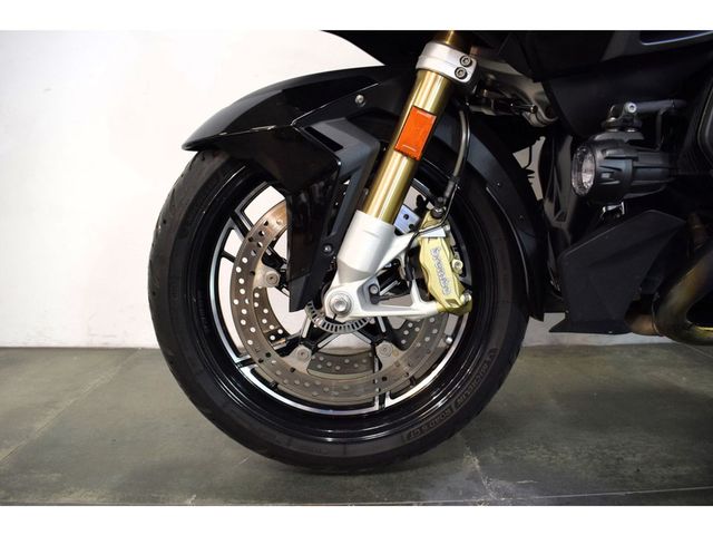 bmw - r-1250-rt