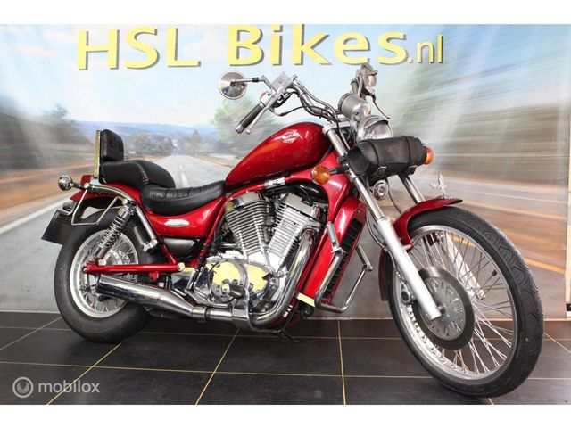 suzuki - vs-600-intruder