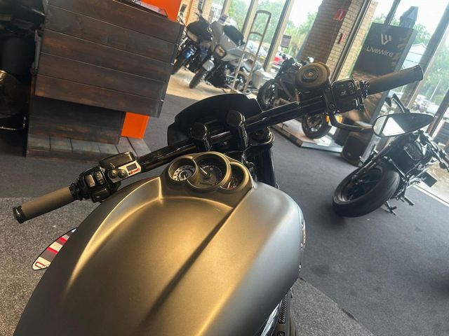 harley-davidson - v-rod-muscle-vrscf