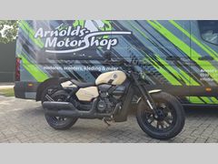 Benelli Leoncino Bobber 400 2026 nieuw – foto 2 van 3