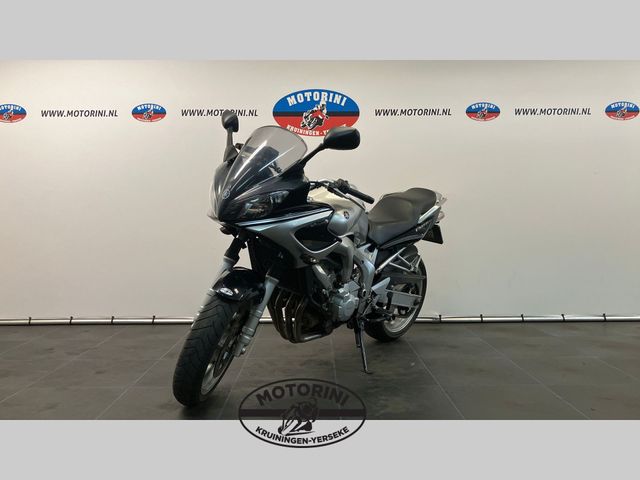 yamaha - fzs-600-fazer