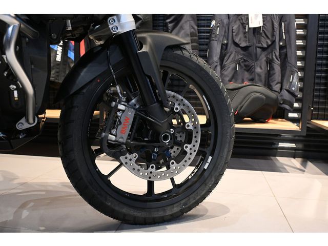 bmw - r-1300-gs-adventure