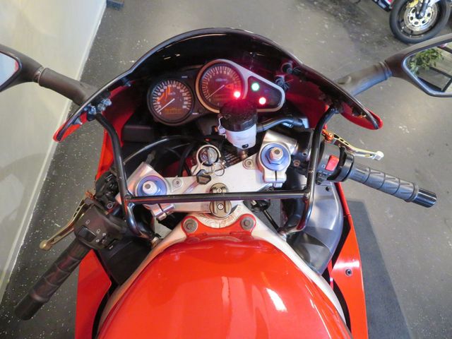 kawasaki - ninja-zx-6r