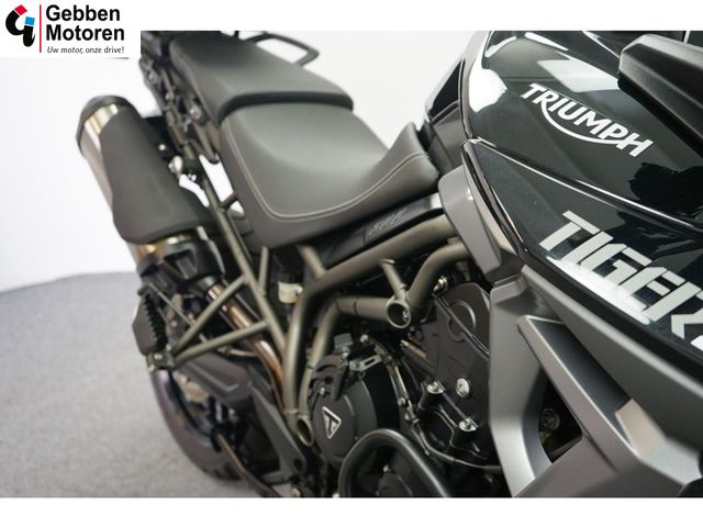 triumph - tiger-800-xrx