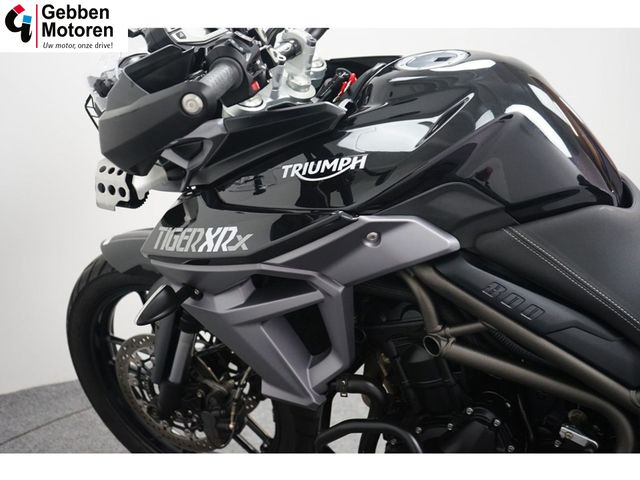 triumph - tiger-800-xrx