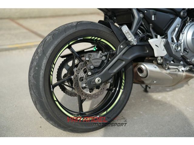 kawasaki - z650
