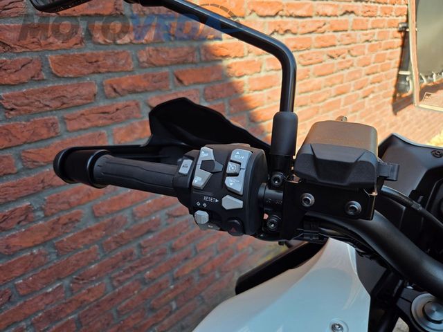 kawasaki - versys-1100-s