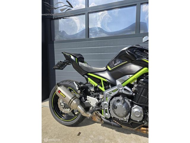 kawasaki - z900
