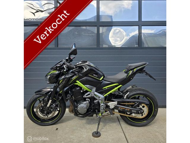 kawasaki - z900