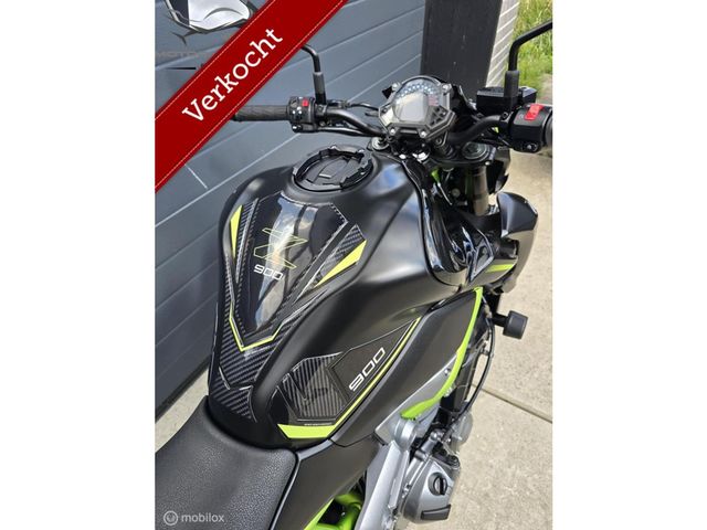 kawasaki - z900