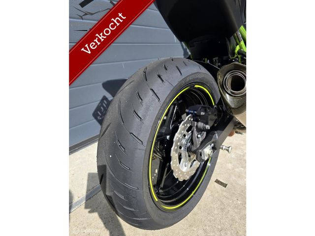 kawasaki - z900
