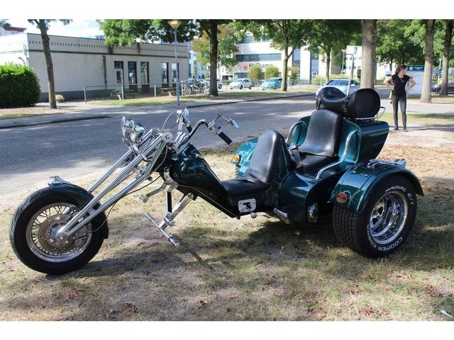 boom- - lowrider