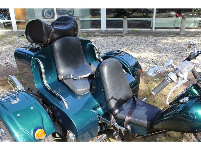 boom- - lowrider