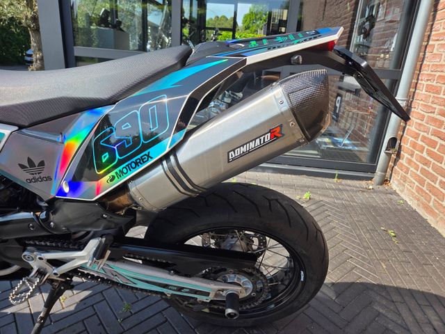 ktm - 690-smc