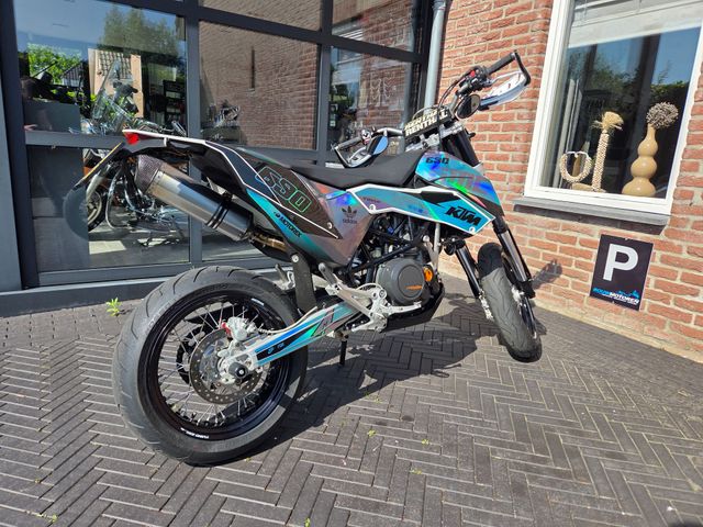 ktm - 690-smc