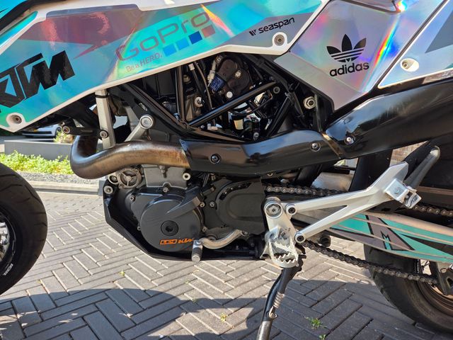 ktm - 690-smc