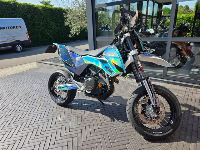 ktm - 690-smc