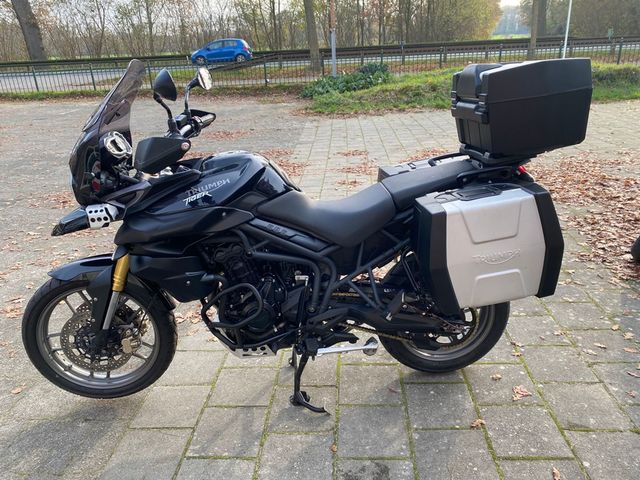 triumph - tiger-800-abs