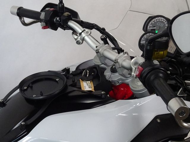 bmw - f-800-gs