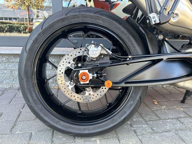 ktm - 790-duke