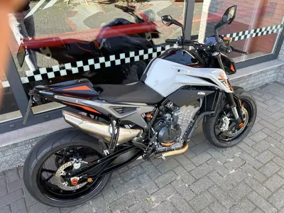 KTM 790 DUKE – foto 3