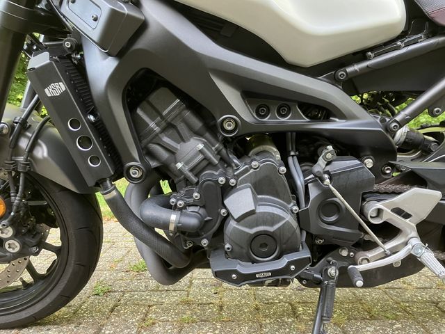 yamaha - xsr-900