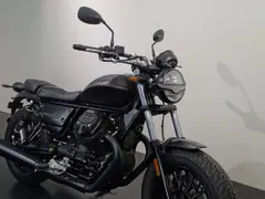 Moto Guzzi V 9 Bobber 2026 nieuw – foto 4 van 9