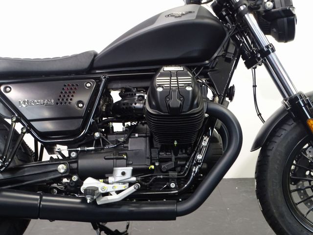 moto-guzzi - v-9-bobber
