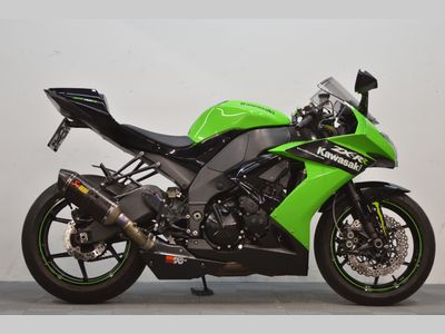 KAWASAKI ZX 10R NINJA – foto 2